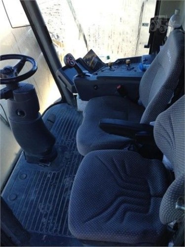 Зернозбиральний комбайн Caterpillar Lexion 590R