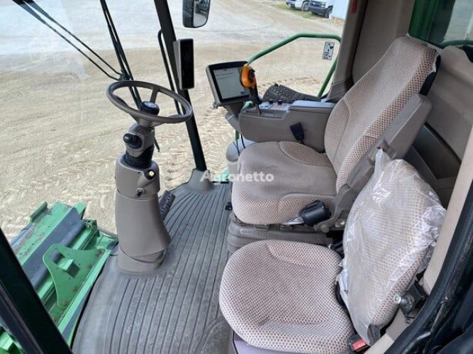 Зернозбиральний комбайн John Deere S680